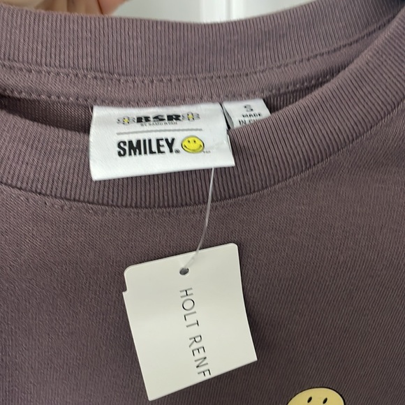 Smiley Tee :) - Picture 4 of 8